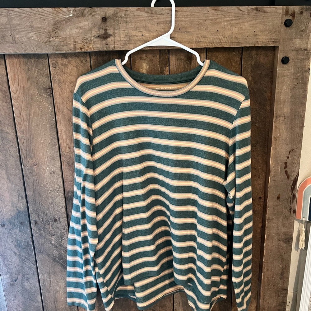 American Eagle Outfitters Green and Cream Longsleeve